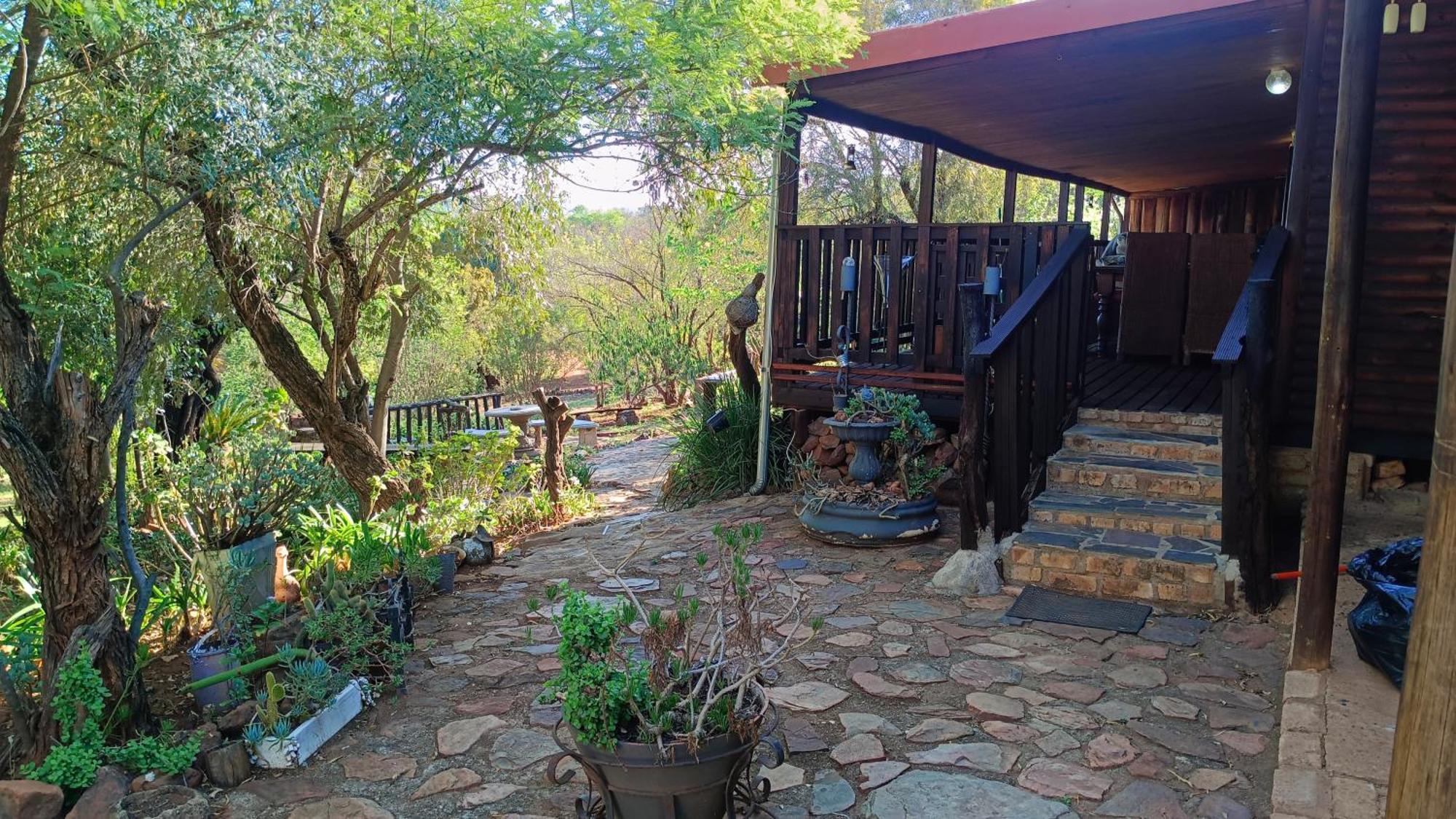 Koinonia Bush Lodge Hartbeespoort Exterior foto