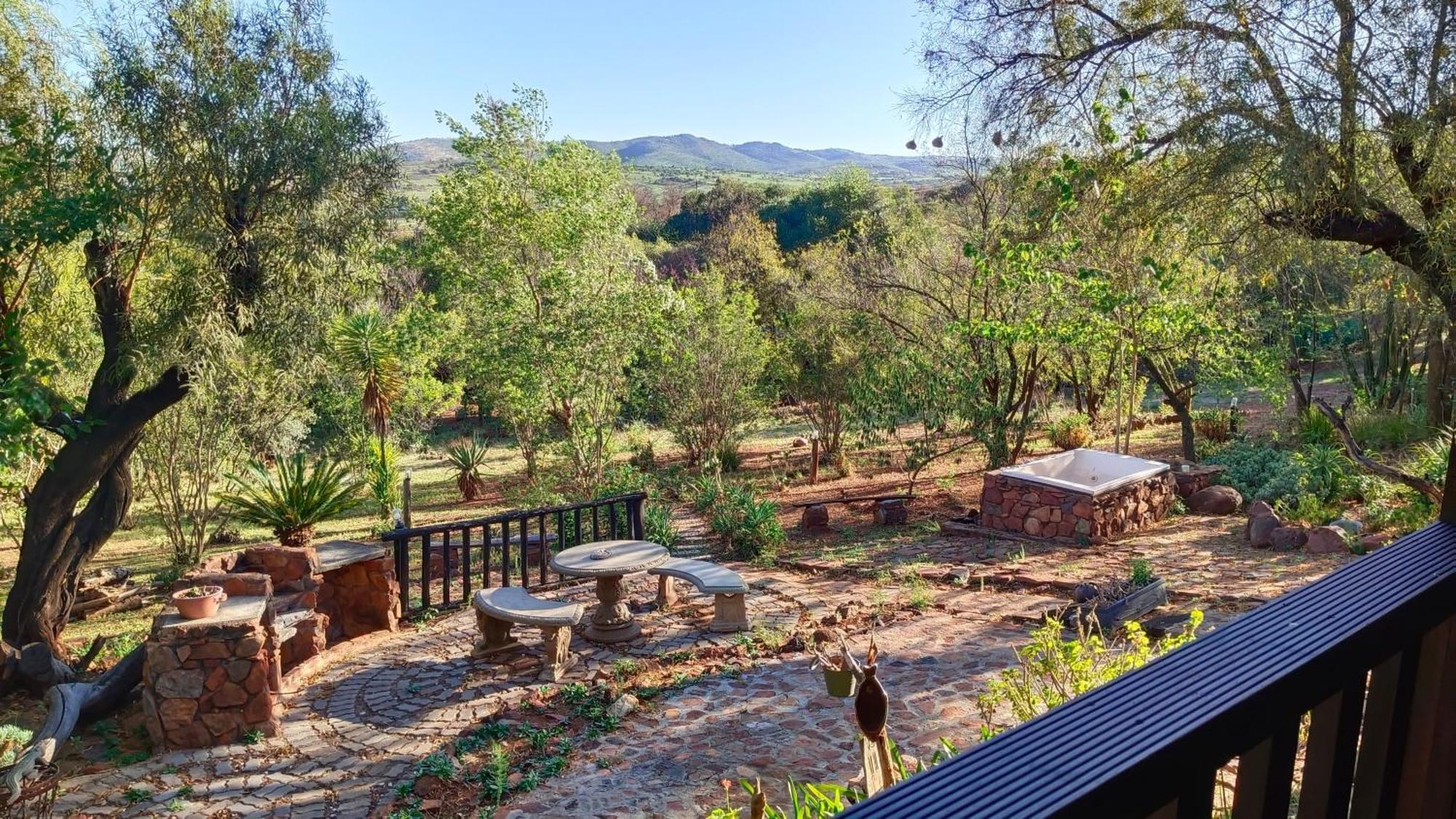 Koinonia Bush Lodge Hartbeespoort Exterior foto